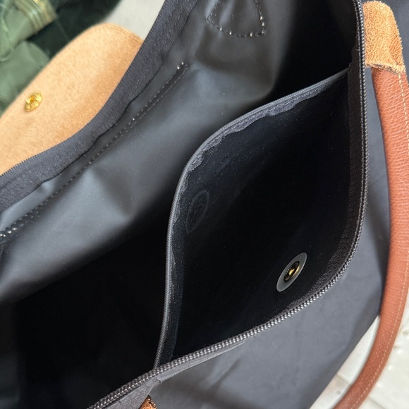 Longchamp Le Pliage - Picture 12 of 13